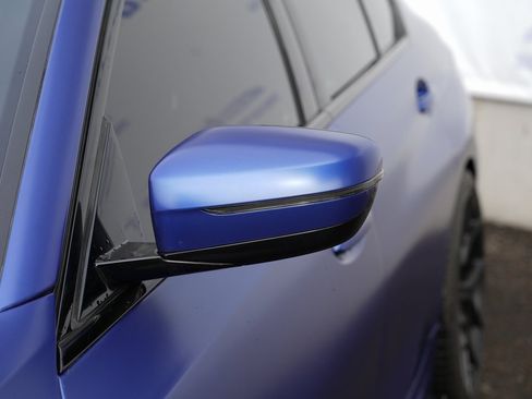 Used 2022 BMW 330i xDrive Sedan w/ M Sport Package image 11