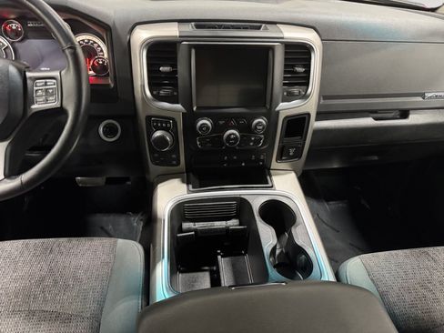 Used 2017 RAM 1500 Big Horn AWD/4WD image 11