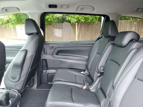 New 2026 Honda Odyssey EX-L image 9