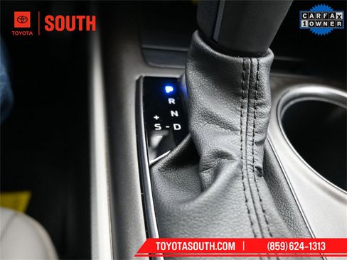 Used 2023 Toyota Camry SE w/ Cold Weather Package image 23