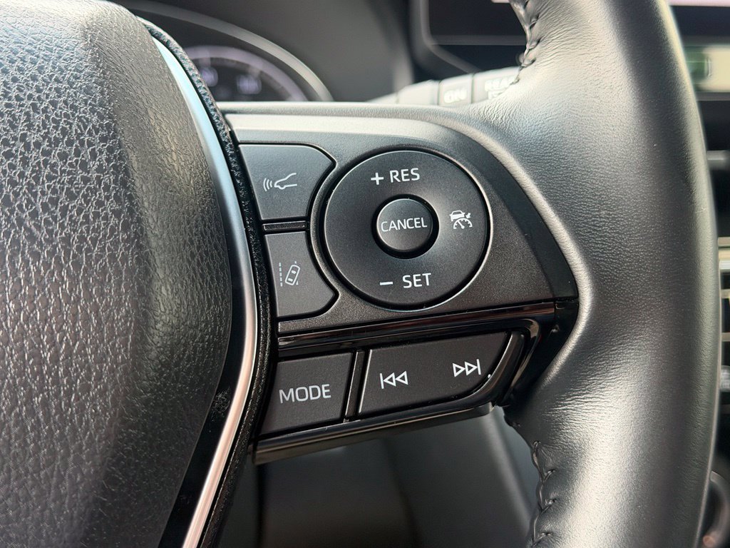 Used 2024 Toyota Venza XLE AWD/4WD image 20