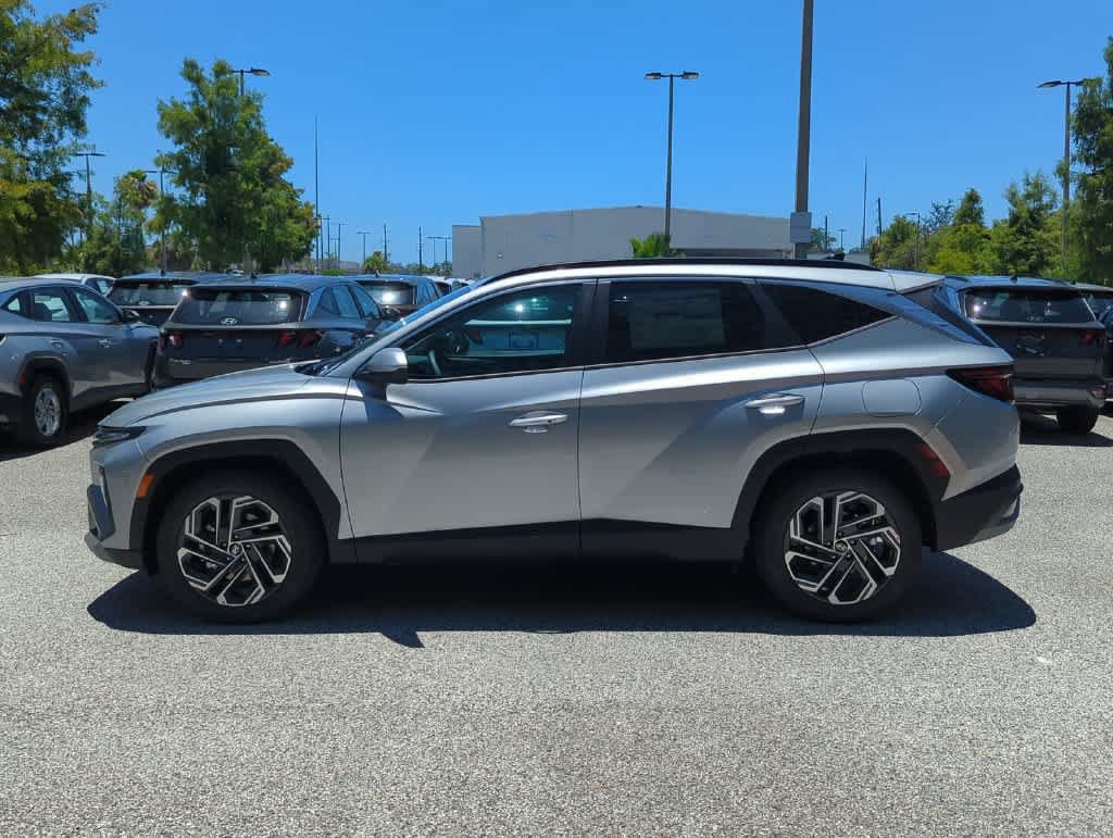 New 2026 Hyundai Tucson SEL Plus FWD image 3