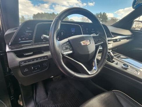 Used 2022 Cadillac Escalade Sport w/ Touring Package AWD/4WD image 11