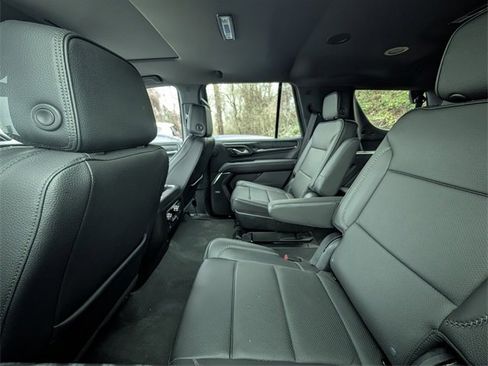 Used 2023 GMC Yukon Denali image 10