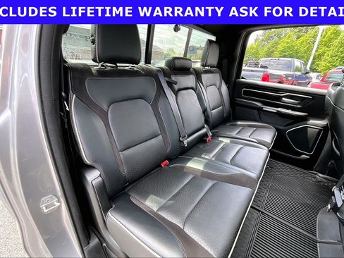 Used 2022 RAM 1500 Laramie AWD/4WD image 23