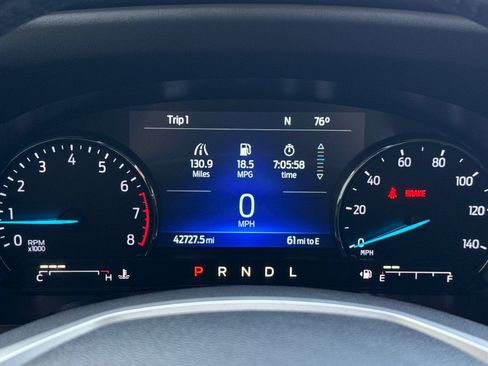 Used 2023 Ford Explorer XLT w/ Equipment Group 202A RWD image 25