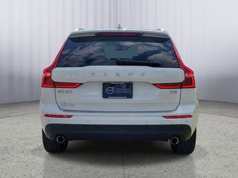 Used 2021 Volvo XC60 T5 Momentum w/ Protection Package Premier FWD image 5