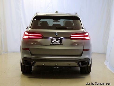 Used 2026 BMW X5 xDrive40i w/ M Sport Package image 7