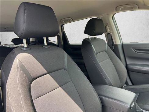Used 2025 Honda CR-V LX image 21