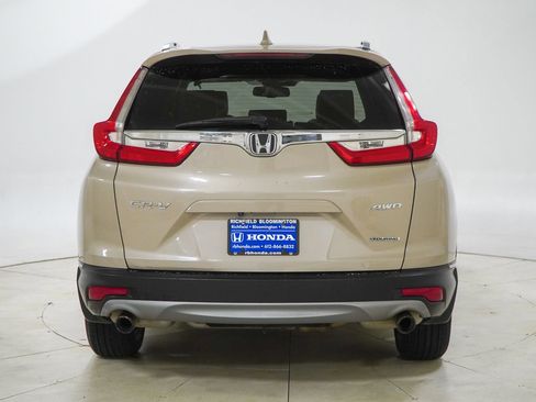 Used 2017 Honda CR-V Touring image 9