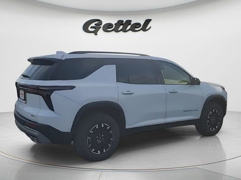 New 2026 Chevrolet Traverse Z71 w/ Enhanced Driving Package AWD/4WD image 8