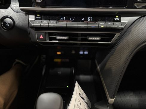 New 2026 Toyota Camry Hybrid image 11