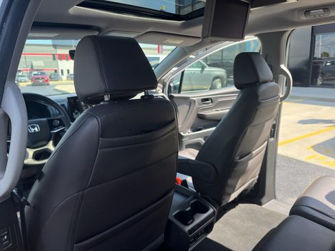 Used 2019 Honda Odyssey EX-L image 35