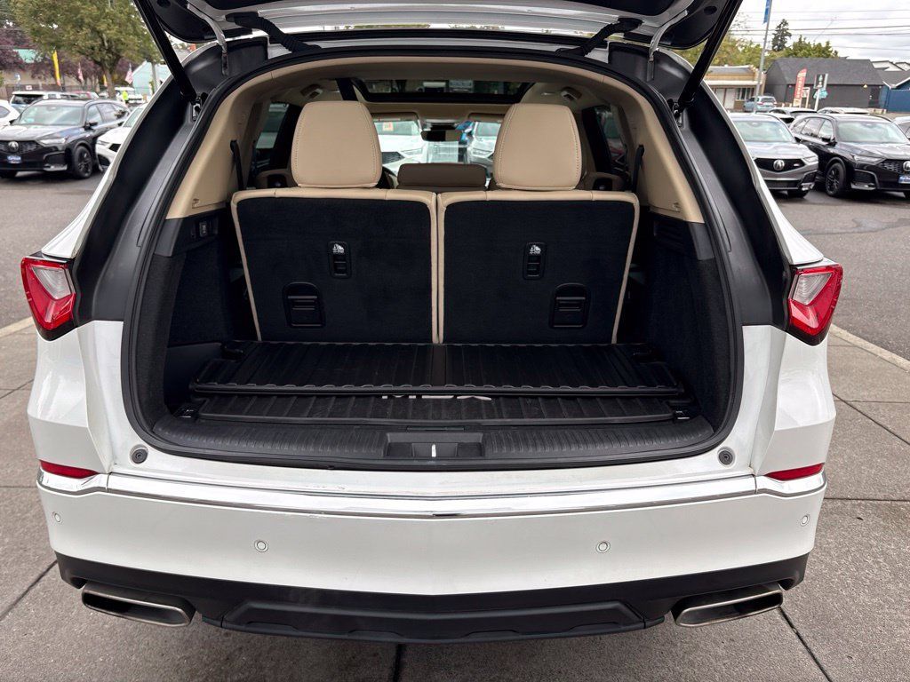 Certified 2024 Acura MDX w/ Technology Package AWD/4WD image 31