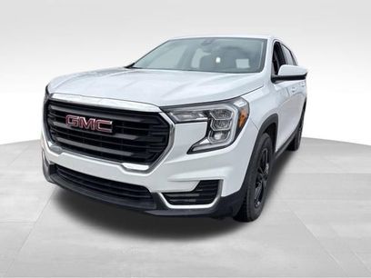 Used 2024 GMC Terrain SLE