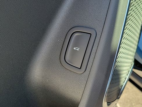 New 2026 GMC Acadia Denali Ultimate FWD image 20