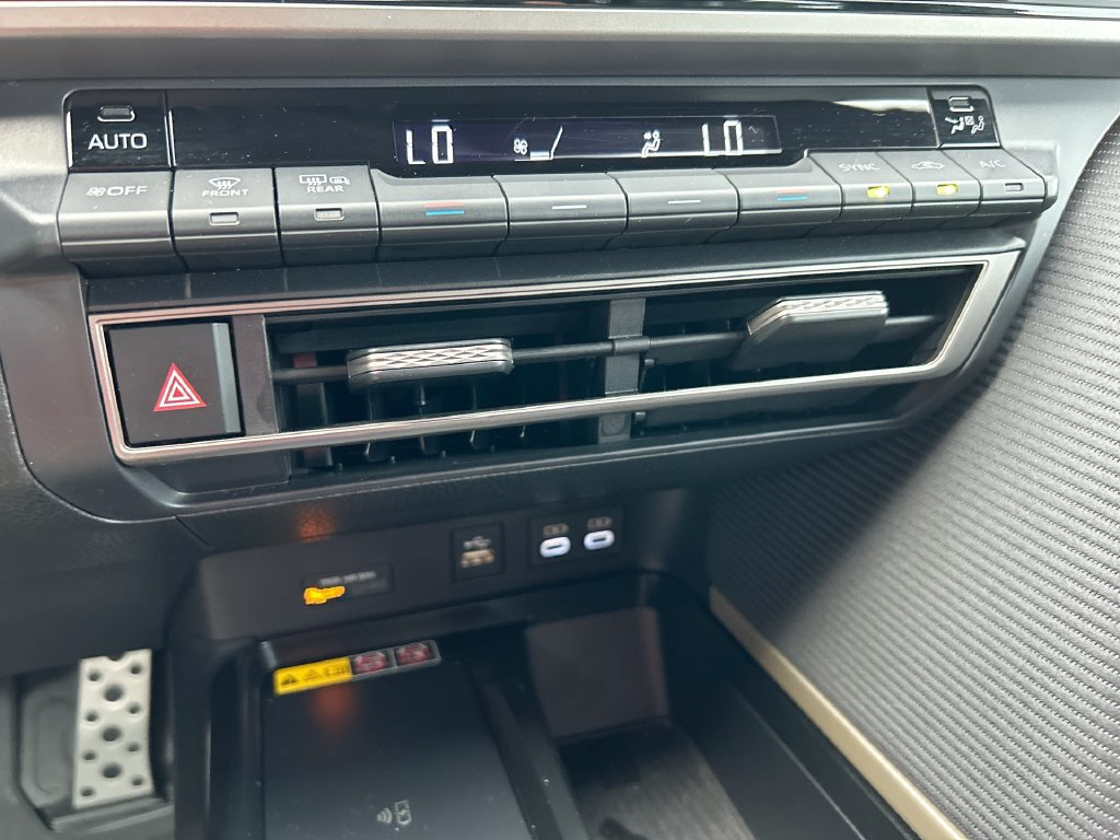 Certified 2025 Toyota Camry SE w/ Multimedia Upgrade Package FWD image 24