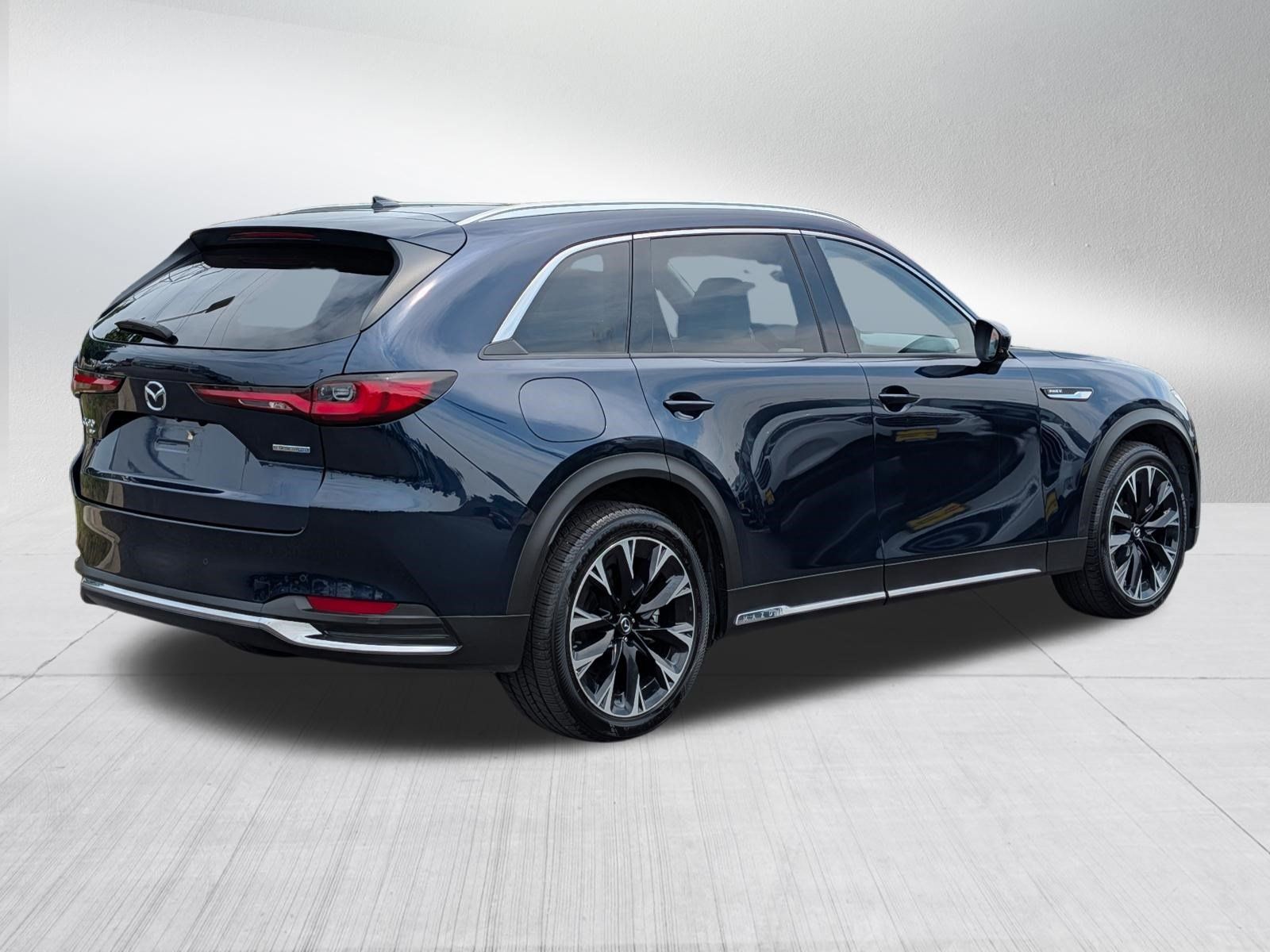 Used 2024 MAZDA CX-90 Plug-In Hybrid w/ Premium Plus AWD/4WD image 7
