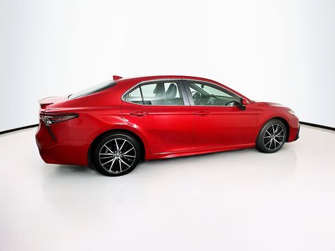Used 2024 Toyota Camry SE w/ Convenience Package FWD image 10