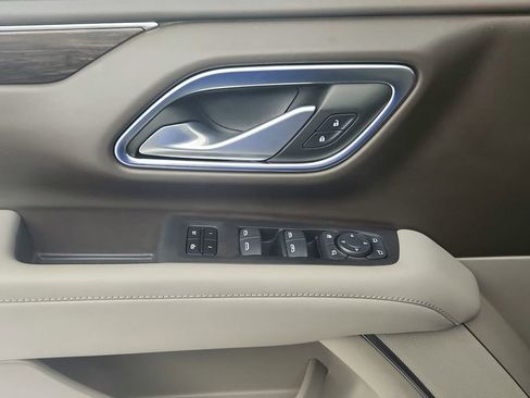 Used 2024 Chevrolet Tahoe Z71 w/ Off-Road Capability Package image 27