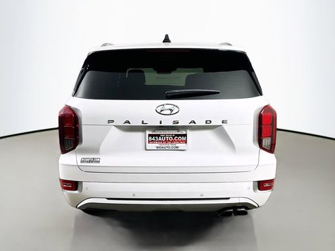 Used 2021 Hyundai Palisade Limited FWD image 6