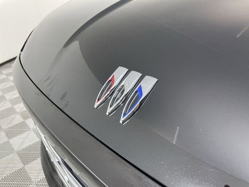 Used 2025 Buick Enclave Preferred image 30