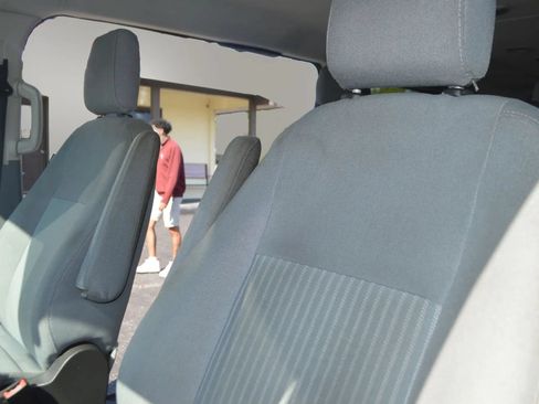 Used 2015 Ford Transit 350 XLT RWD image 15