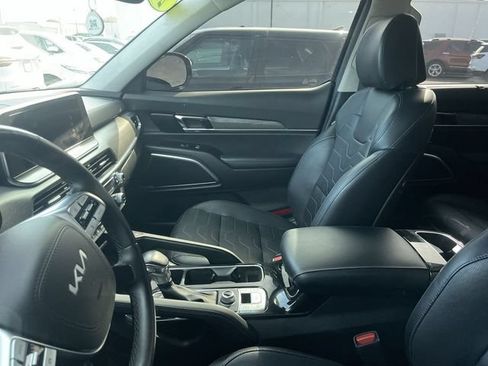 Used 2022 Kia Telluride SX w/ SX Prestige Package AWD/4WD image 4