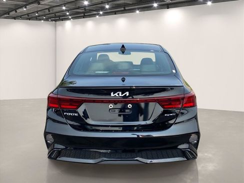 Certified 2024 Kia Forte GT-Line FWD image 7