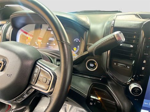 Used 2023 RAM 3500 Limited image 17