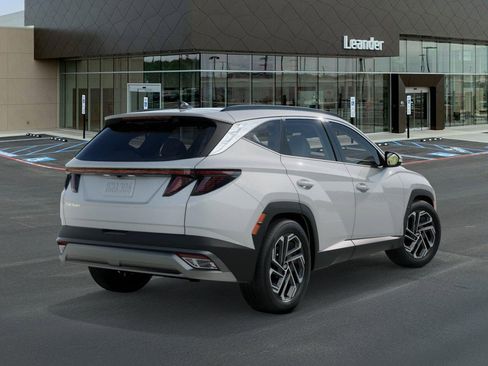 New 2026 Hyundai Tucson Limited FWD image 4