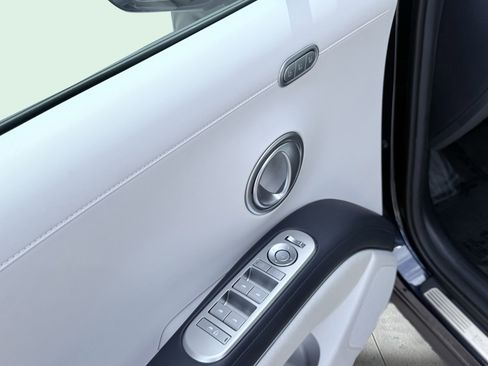 Used 2026 Hyundai Palisade Calligraphy AWD/4WD image 15