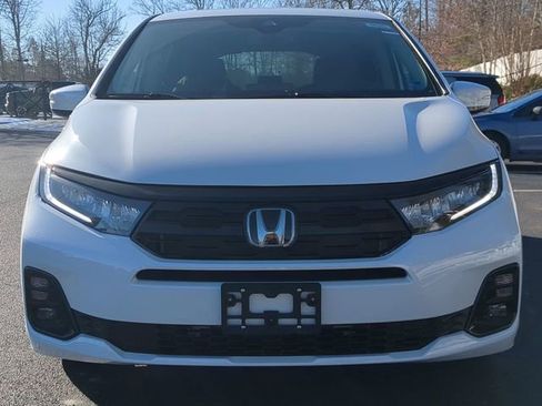 New 2026 Honda Odyssey Elite image 8