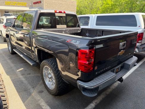 Used 2014 Chevrolet Silverado 1500 LT w/ LT Convenience Package AWD/4WD image 6