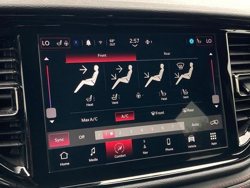 Used 2024 Dodge Durango GT RWD image 20
