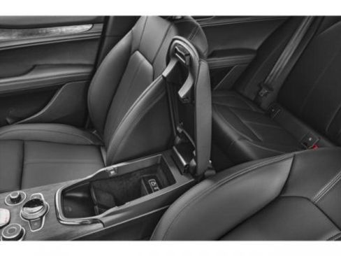 Used 2024 Alfa Romeo Stelvio Veloce image 17