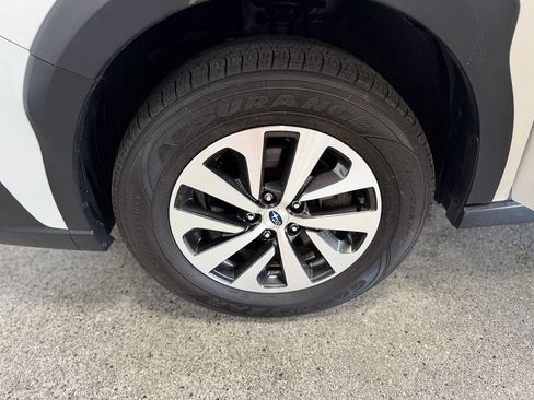 Used 2023 Subaru Outback Premium AWD/4WD image 26