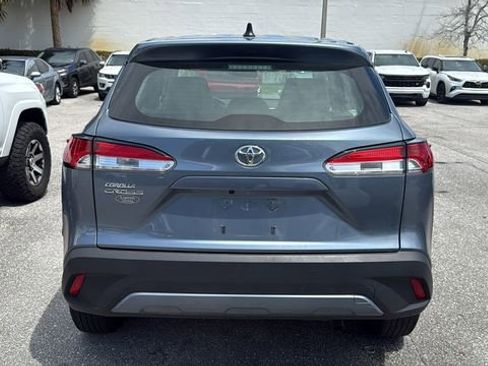 Used 2023 Toyota Corolla Cross L image 5
