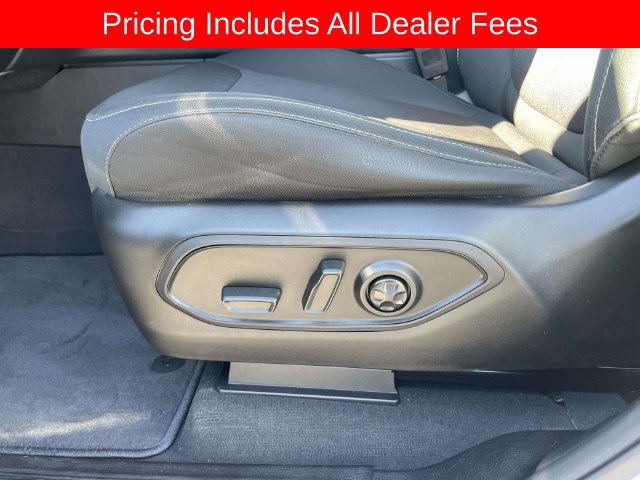 Used 2025 Jeep Grand Cherokee L Laredo AWD/4WD image 23