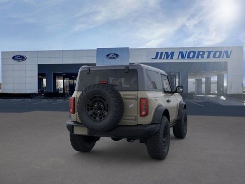 New 2026 Ford Bronco Badlands image 8