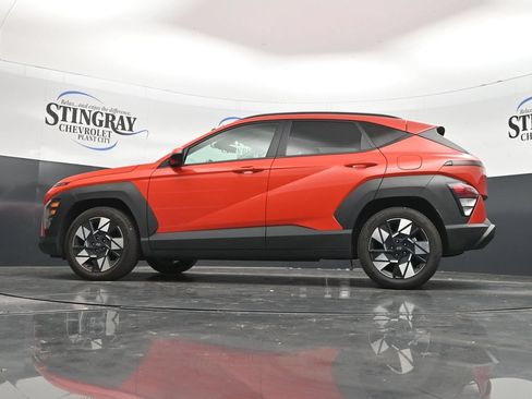 Used 2025 Hyundai Kona SEL FWD image 29