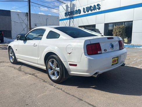 Used 2008 Ford Mustang GT Premium image 7