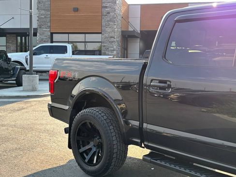 Used 2020 Ford F150 Lariat w/ Equipment Group 502A Luxury AWD/4WD image 3