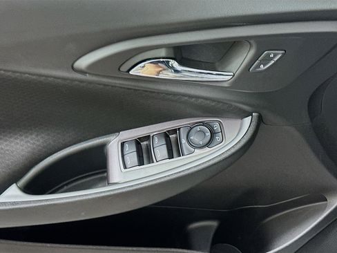 Used 2024 Chevrolet Malibu LT FWD image 13
