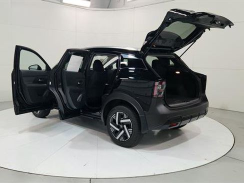 Certified 2026 Nissan Kicks SV FWD image 30