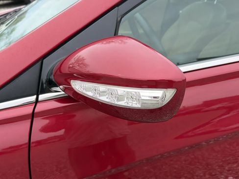 Used 2015 Hyundai Sonata Limited w/ Option Group 02 image 21