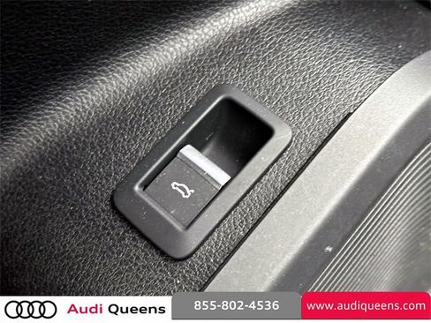 Certified 2023 Audi Q5 2.0T Premium Plus w/ Premium Plus Package image 19
