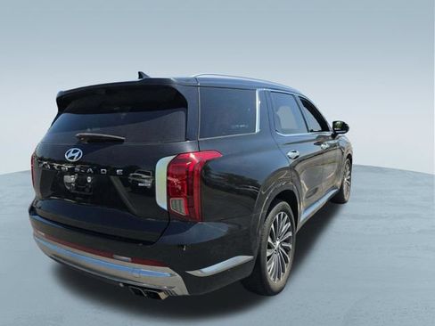 Used 2023 Hyundai Palisade Calligraphy AWD/4WD image 3
