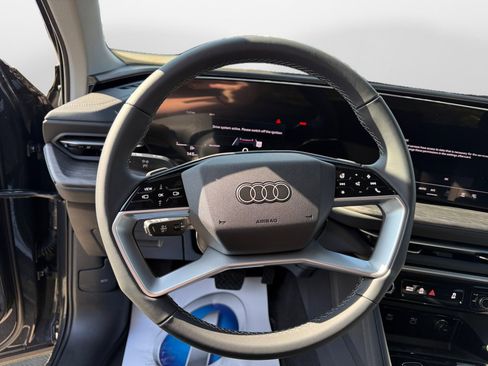 New 2025 Audi Q5 Premium image 10