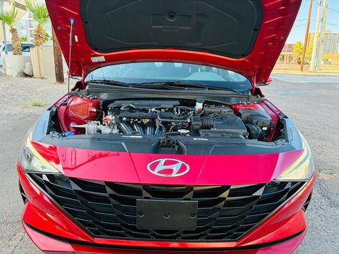 Used 2023 Hyundai Elantra SEL FWD image 37
